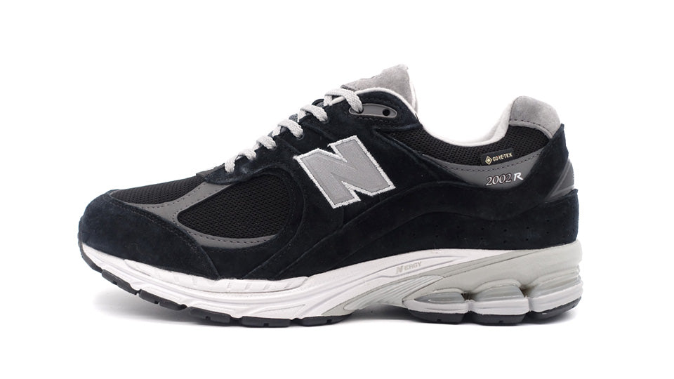 new balance M2002R GTX “GORE TEX” D 1