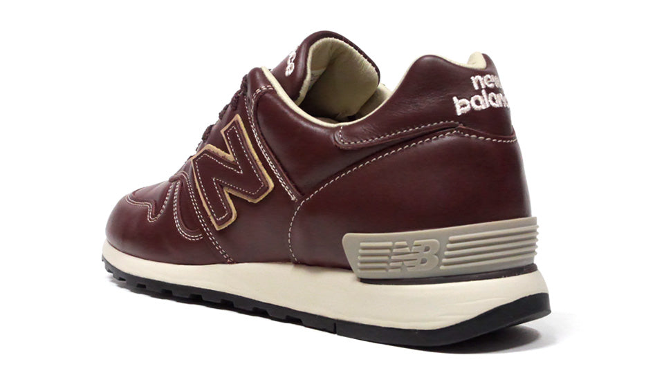 new balance M670 