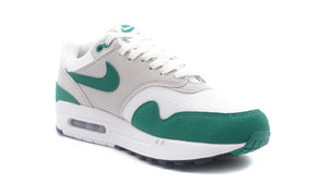 NIKE (WMNS) AIR MAX 1 NEUTRAL GREY/MALACHITE/WHITE/BLACK 5