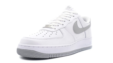 NIKE AIR FORCE 1 '07 WHITE/LIGHT SMOKE GREY/WHITE 1