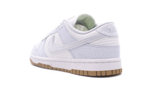 画像をギャラリービューアに読み込む, NIKE (WMNS) DUNK LOW PRM ESS NEXT NATURE WHITE/FOOTBALL GREY/GUM LIGHT BROWN 2