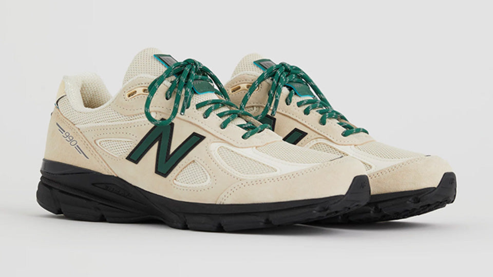 new balance U990 V4 