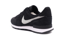 画像をギャラリービューアに読み込む, NIKE (WMNS) INTERNATIONALIST BLACK/BLACK/ WHITE 2