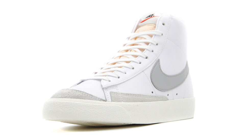 NIKE BLAZER MID '77 VNTG WHITE/LIGHT SMOKE GREY/BLACK/SAIL 1