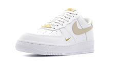 画像をギャラリービューアに読み込む, NIKE (WMNS) AIR FORCE 1 &#39;07 ESS WHITE/RATTAN/RATTAN/WHITE 1