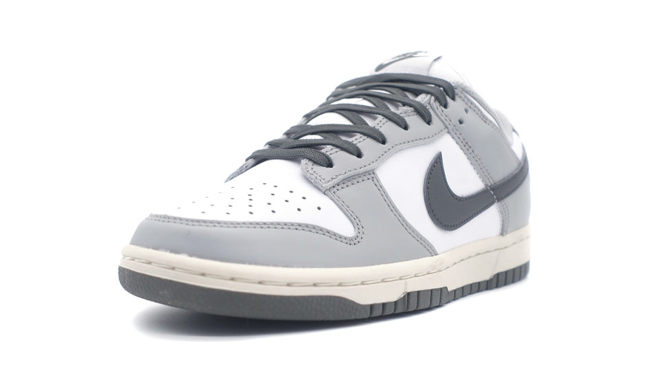 NIKE (WMNS) DUNK LOW WHITE/IRON GREY/LIGHT SMOKE GREY/SAIL