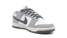 画像をギャラリービューアに読み込む, NIKE (WMNS) DUNK LOW WHITE/IRON GREY/LIGHT SMOKE GREY/SAIL 5