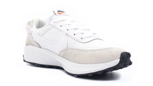 NIKE (WMNS) WAFFLE DEBUT WHITE/WHITE/BLACK/ORANGE 5