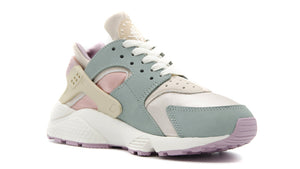 NIKE (WMNS) AIR HUARACHE LIGHT OREWOOD BROWN/DUSTY SAGE 5