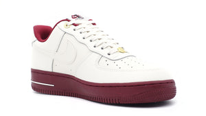 NIKE (WMNS) AIR FORCE 1 '07 SE SAIL/TEAM RED/METALLIC GOLD/BLACK 5