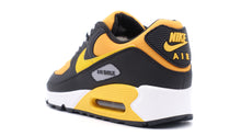 画像をギャラリービューアに読み込む, NIKE AIR MAX 90 KUMQUAT/UNIVERSITY GOLD/ANTHRACITE 2