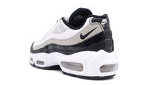 画像をギャラリービューアに読み込む, NIKE (WMNS) AIR MAX 95 WHITE/BLACK/LIGHT IRON ORE/UNIVERSITY RED 2