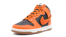 画像をギャラリービューアに読み込む, NIKE DUNK HIGH RETRO UNIVERSITY &quot;CHENILLE SWOOSH&quot; BLACK/SAFETY ORANGE/UNIVERSITY GOLD 1