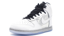 画像をギャラリービューアに読み込む, NIKE (WMNS) DUNK HIGH SE &quot;CHROME&quot; WHITE/WHITE/METALLIC SILVER/BLACK 1