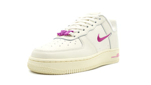 NIKE (WMNS) AIR FORCE 1 '07 SE "DANCE PACK" COCONUT MILK/PLAYFUL PINK/ALABASTER 1