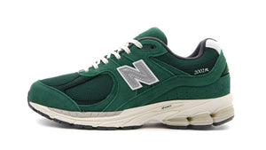 new balance M2002R 