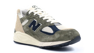 new balance M990 V2 