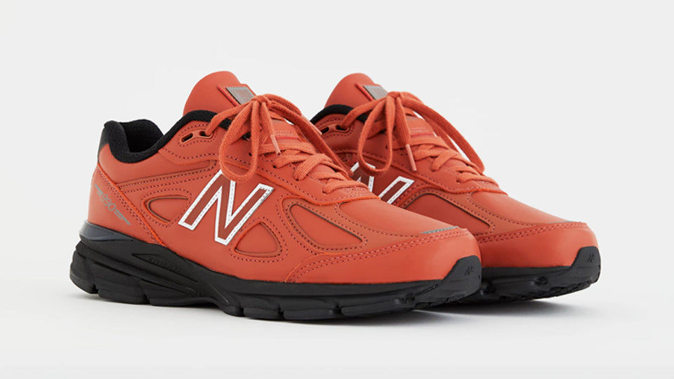 new balance U990 V4 